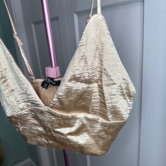 Mixed threads medium y2k gold top whimsy party dainty - Picture 3 of 5